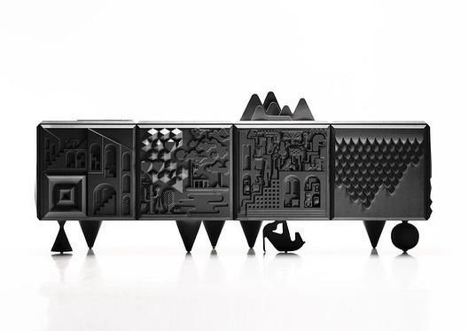 Console | Credenza | Sideboard