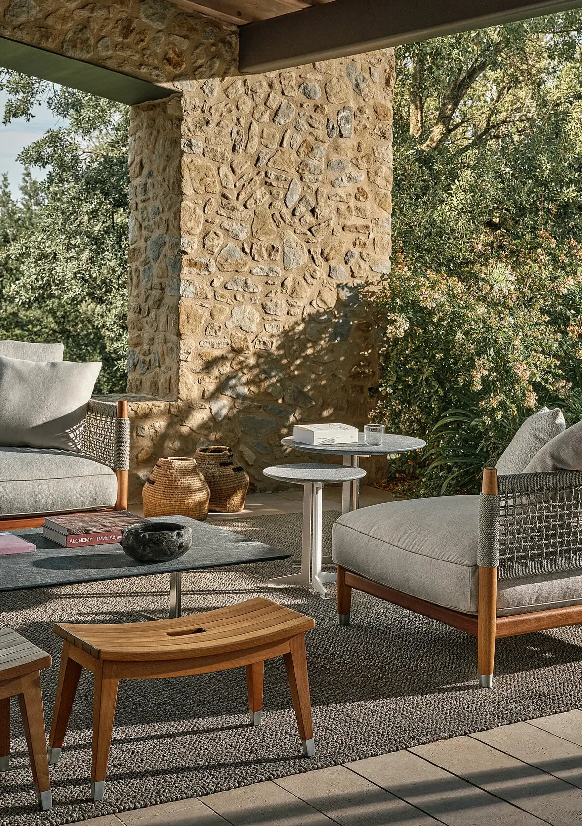 FLY OUTDOOR Coffee and Side table