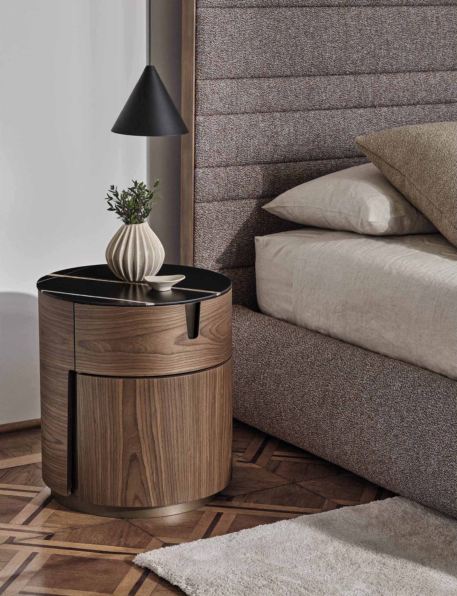 Tylsa nightstand
