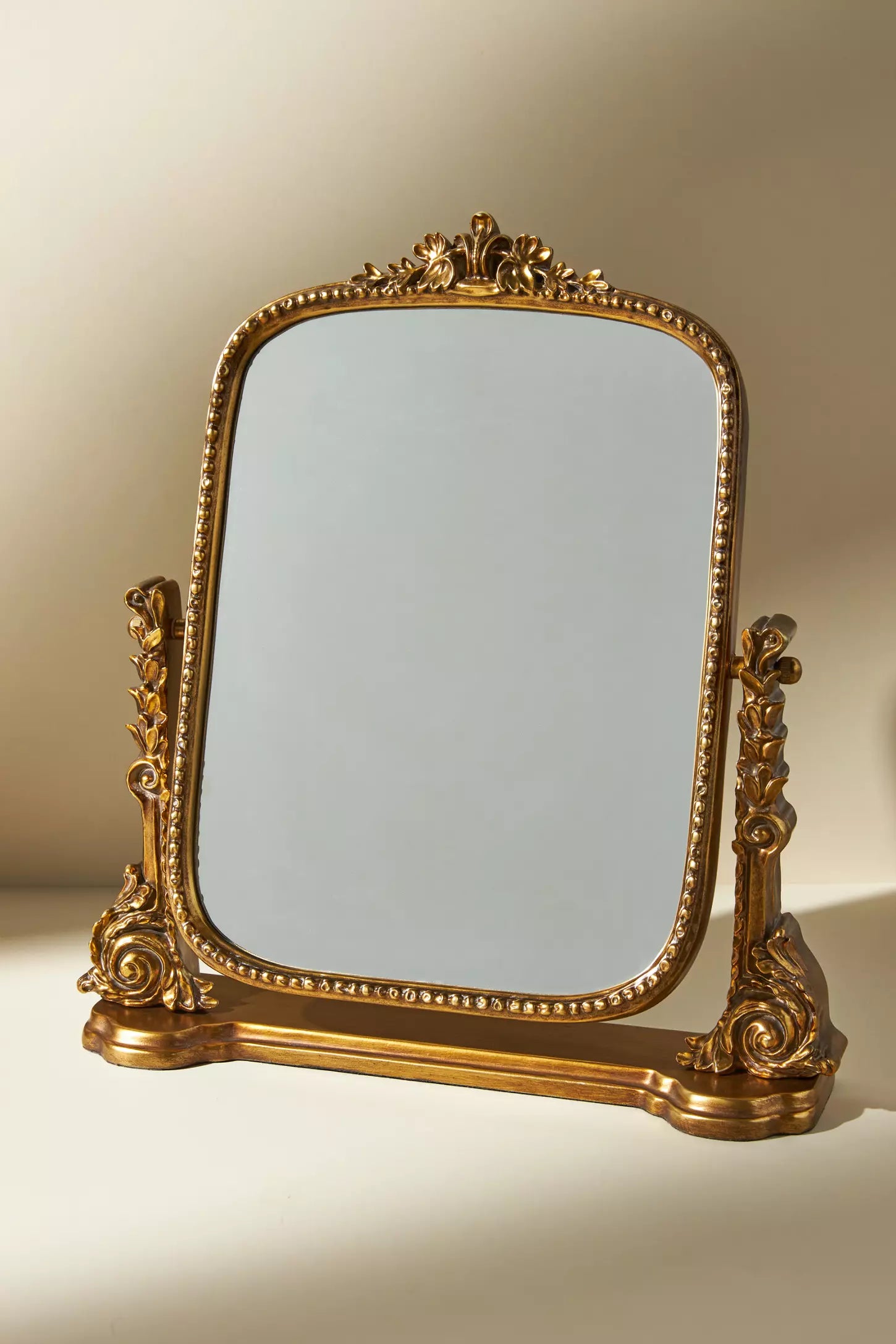 Primrose vanity mirror