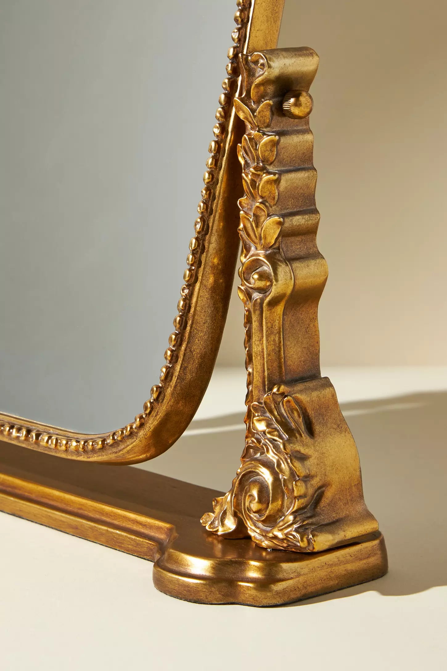 Primrose vanity mirror