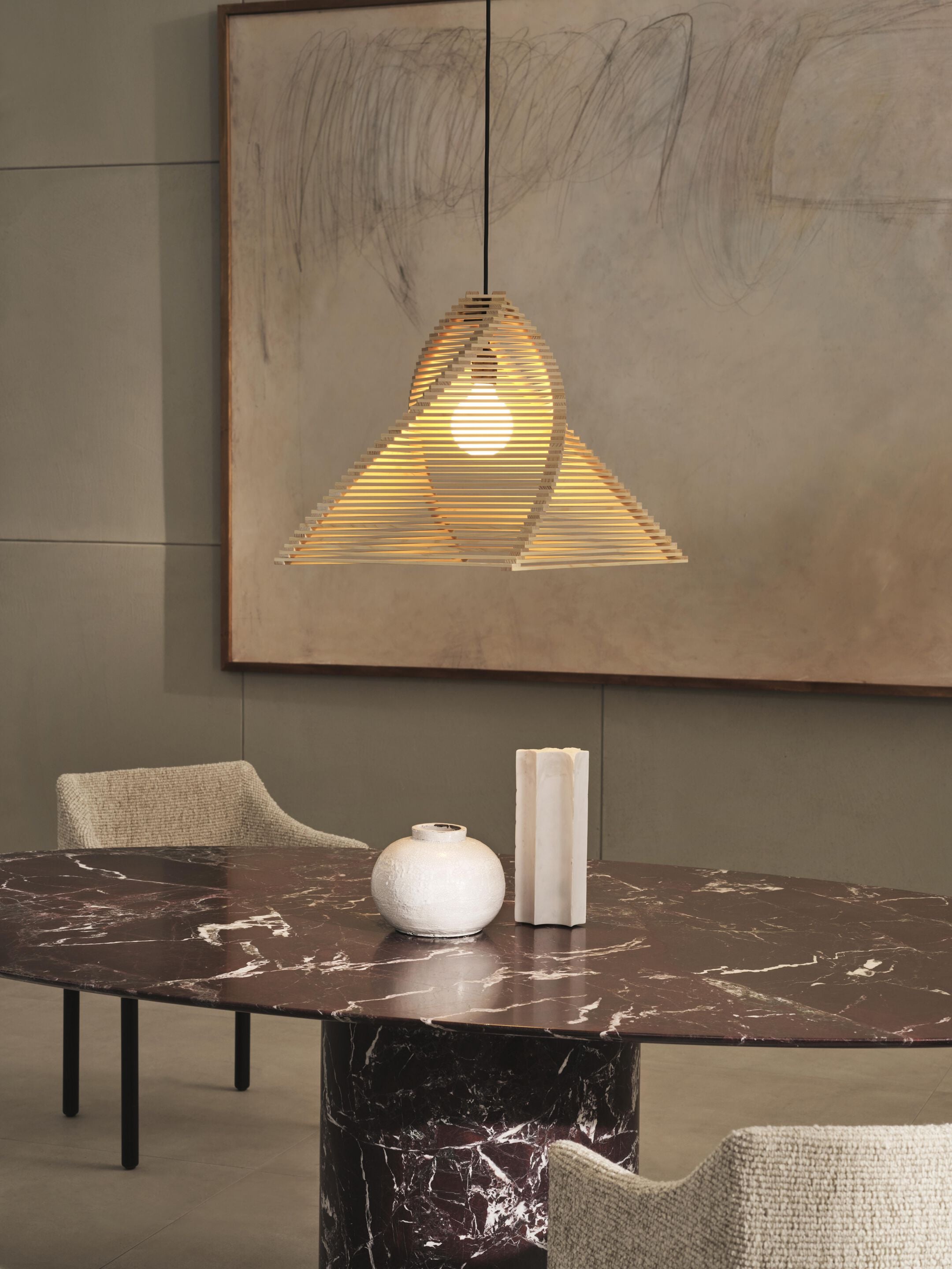 Auro Oval marble table