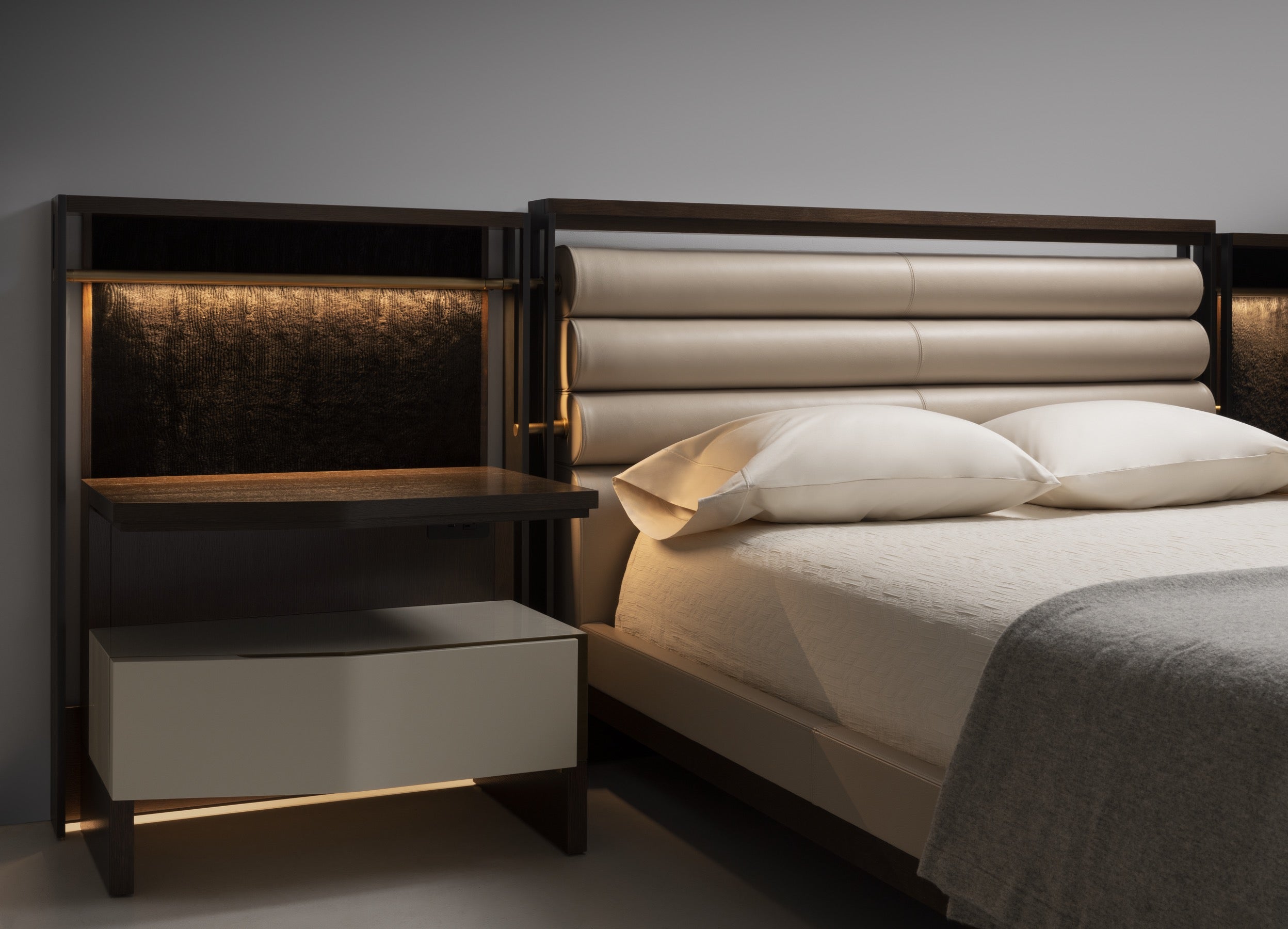 The Eon Wing Bed