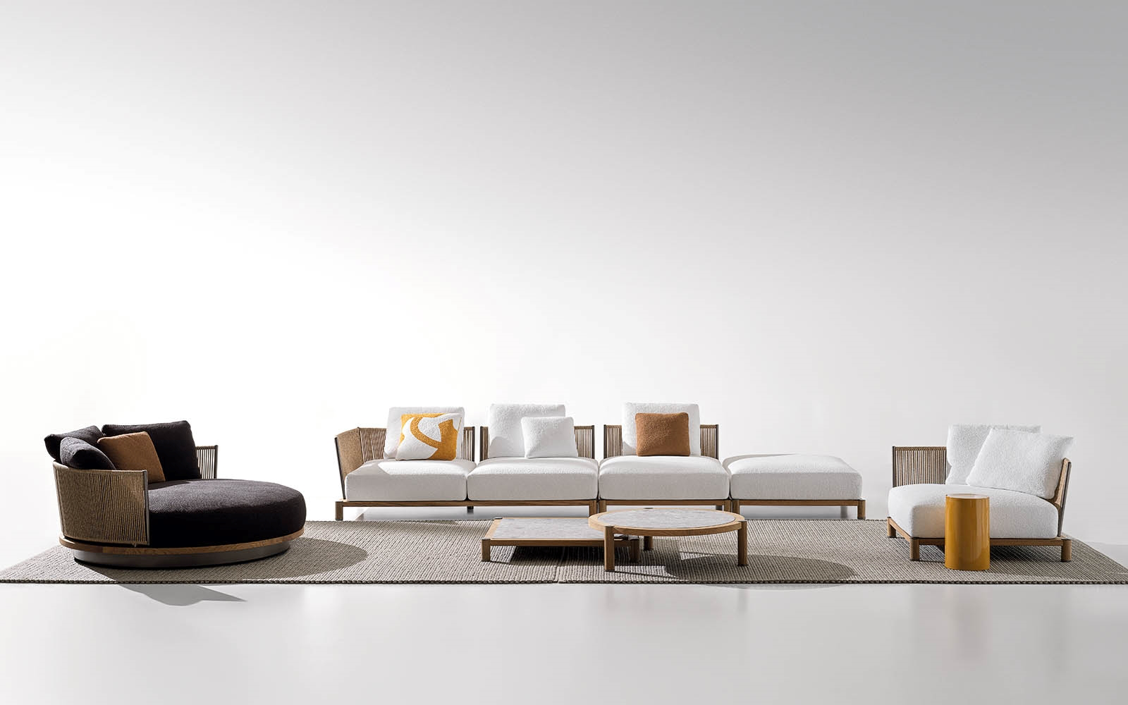 Daylight LoveSeat Outdoor