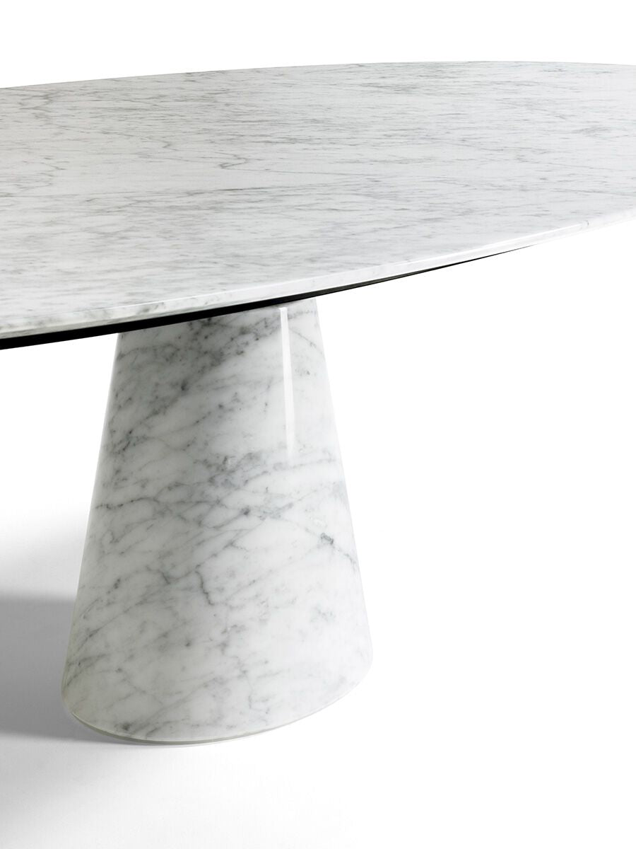 Mesa Ellipse Oval marble table