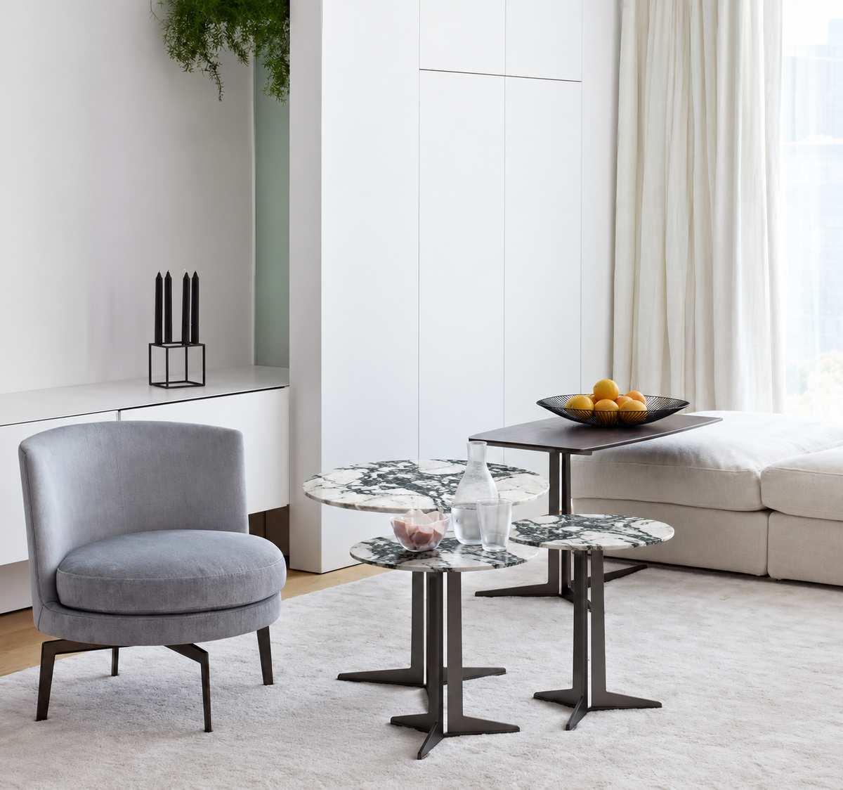 Fly Jing Coffee Table