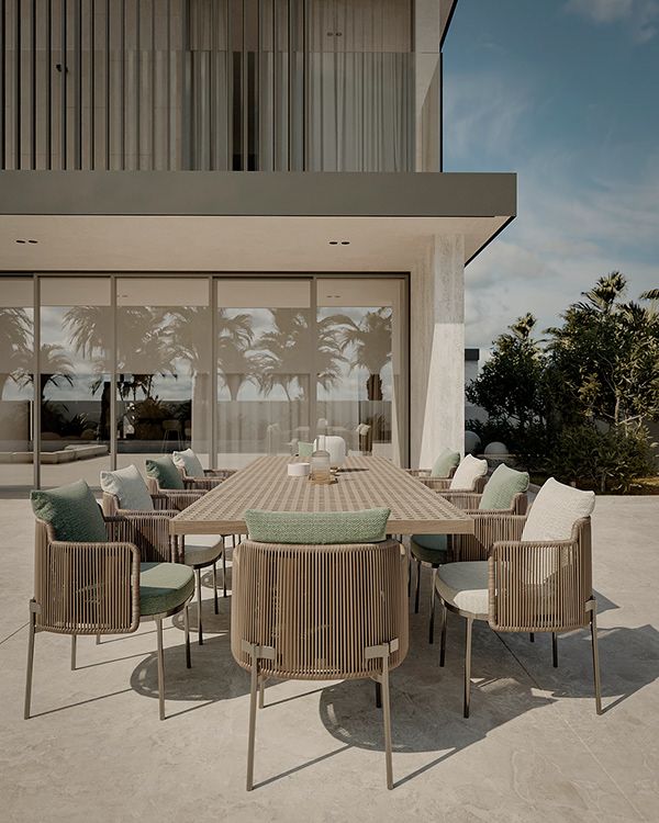 Minotti Quadrado Teak Table