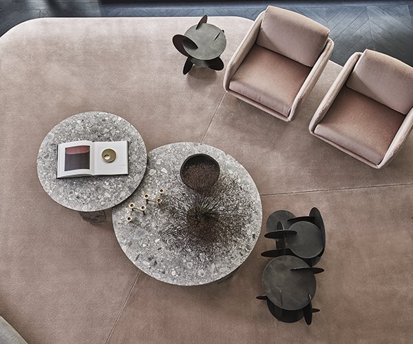CLEMO Round travertine coffee table