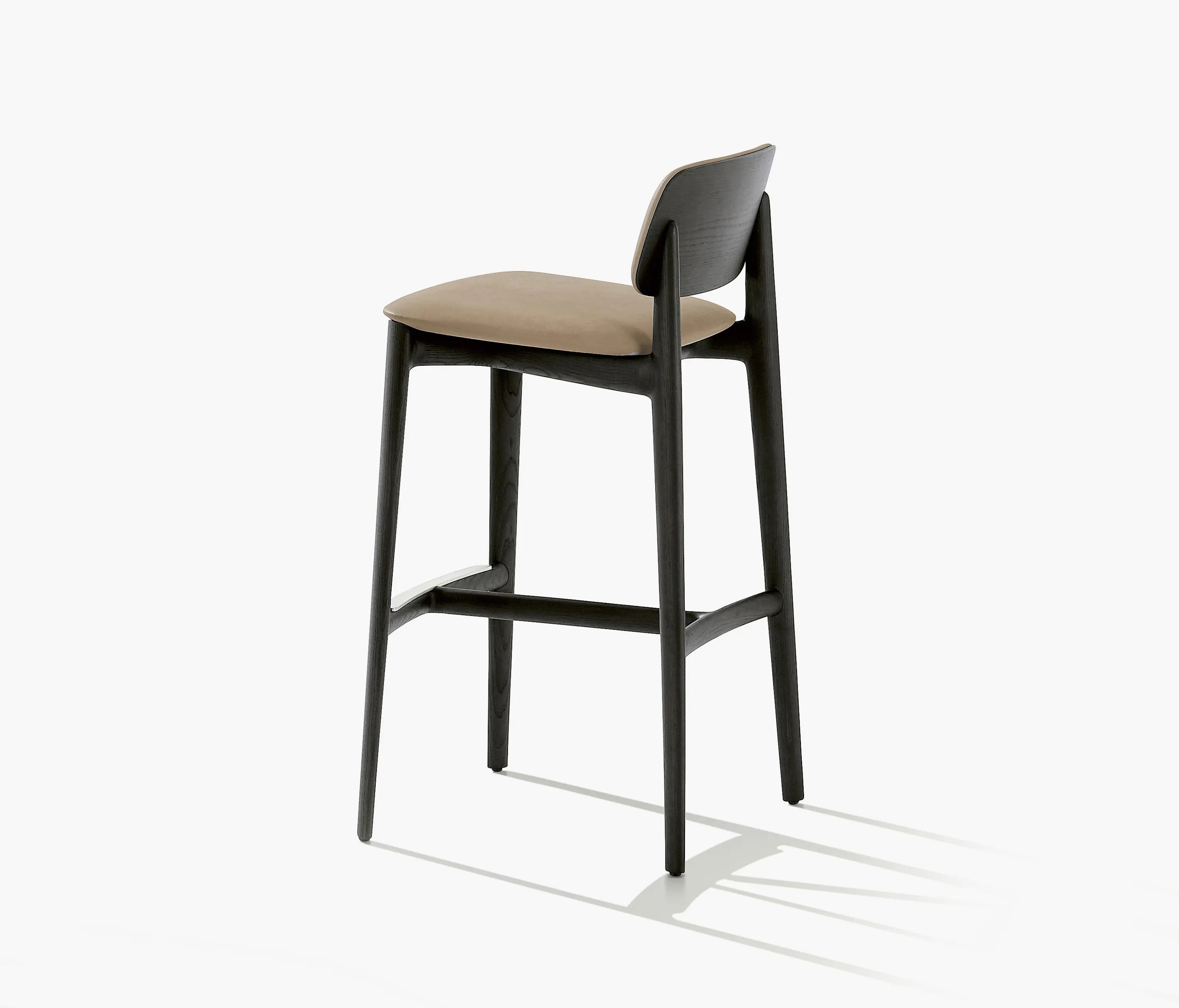Curve High stool