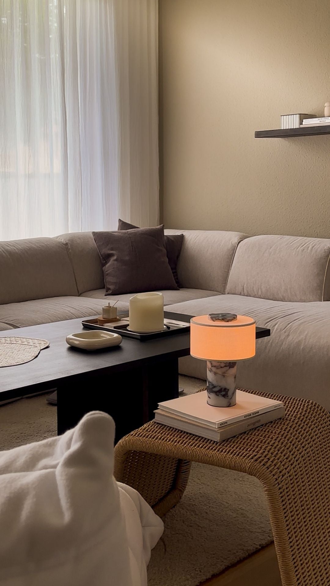 Auríe Table Lamp