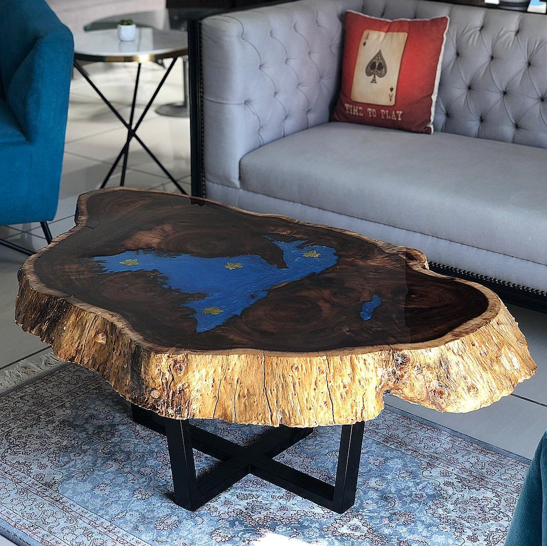 Tamarind live edge & Ultra Marine blue epoxy Coffee table