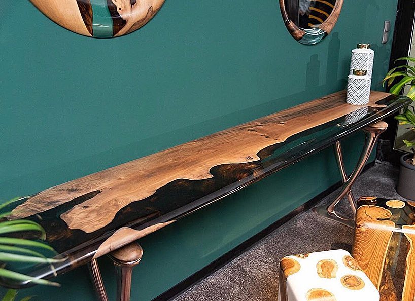 OSSO Resin Console & Mirror
