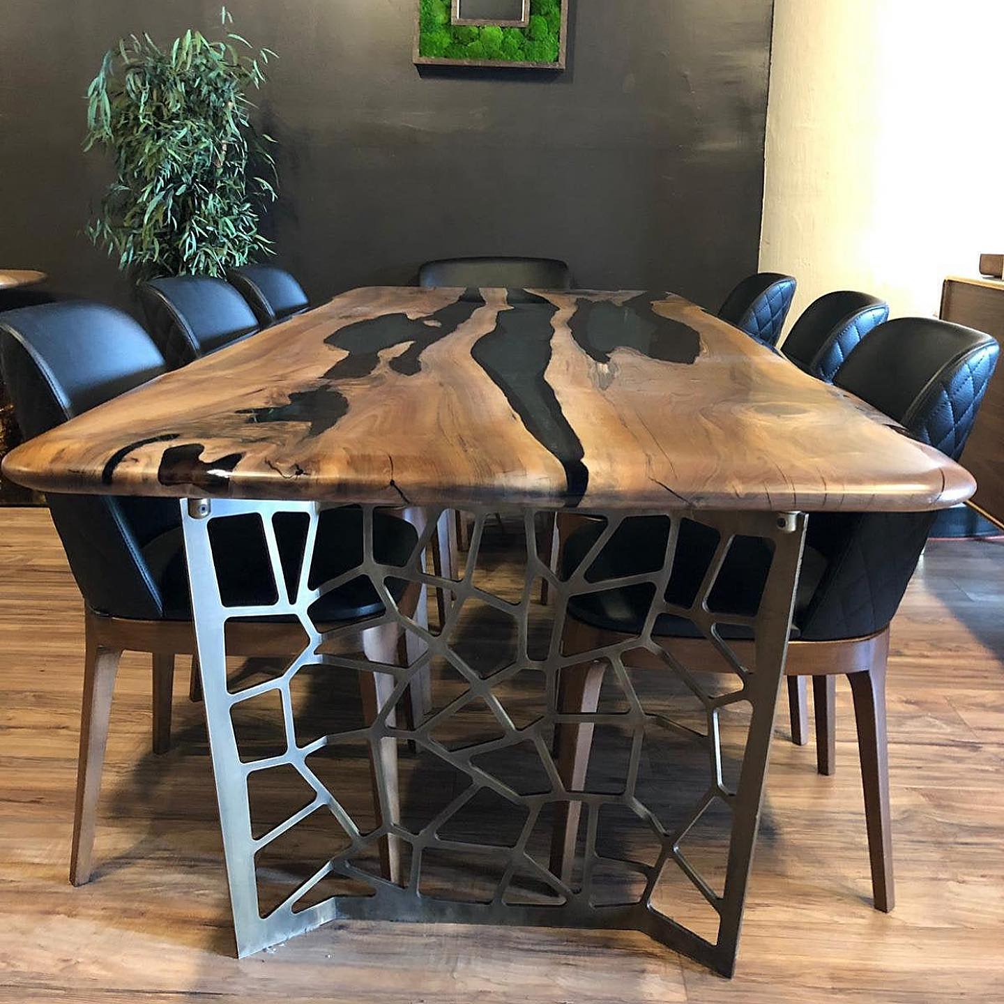 Voronoi Epoxy Resin Live edge Dining Table