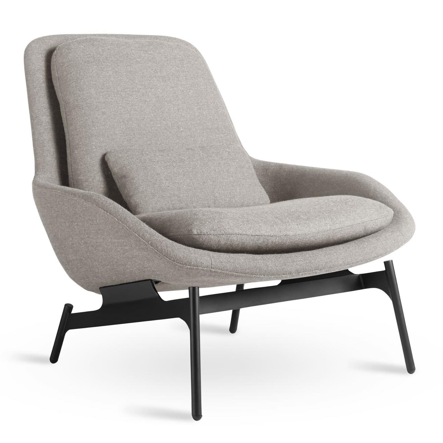 Field Lounge Chair