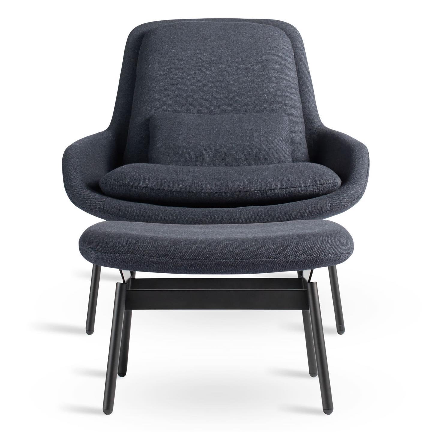 Field Lounge Chair