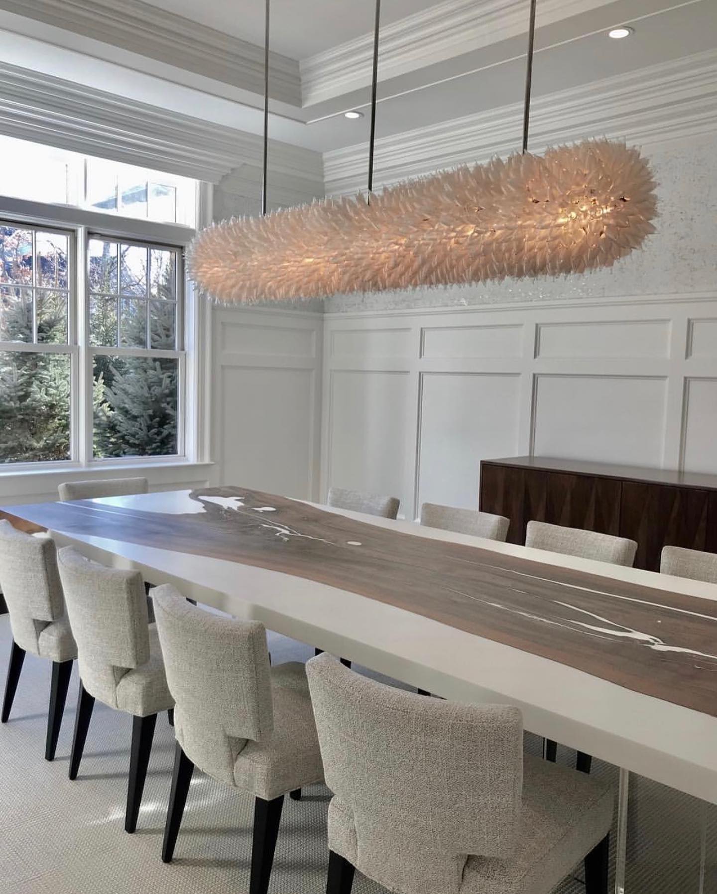 Ivory Epoxy Resin Live Edge Plexiglass Dining Table