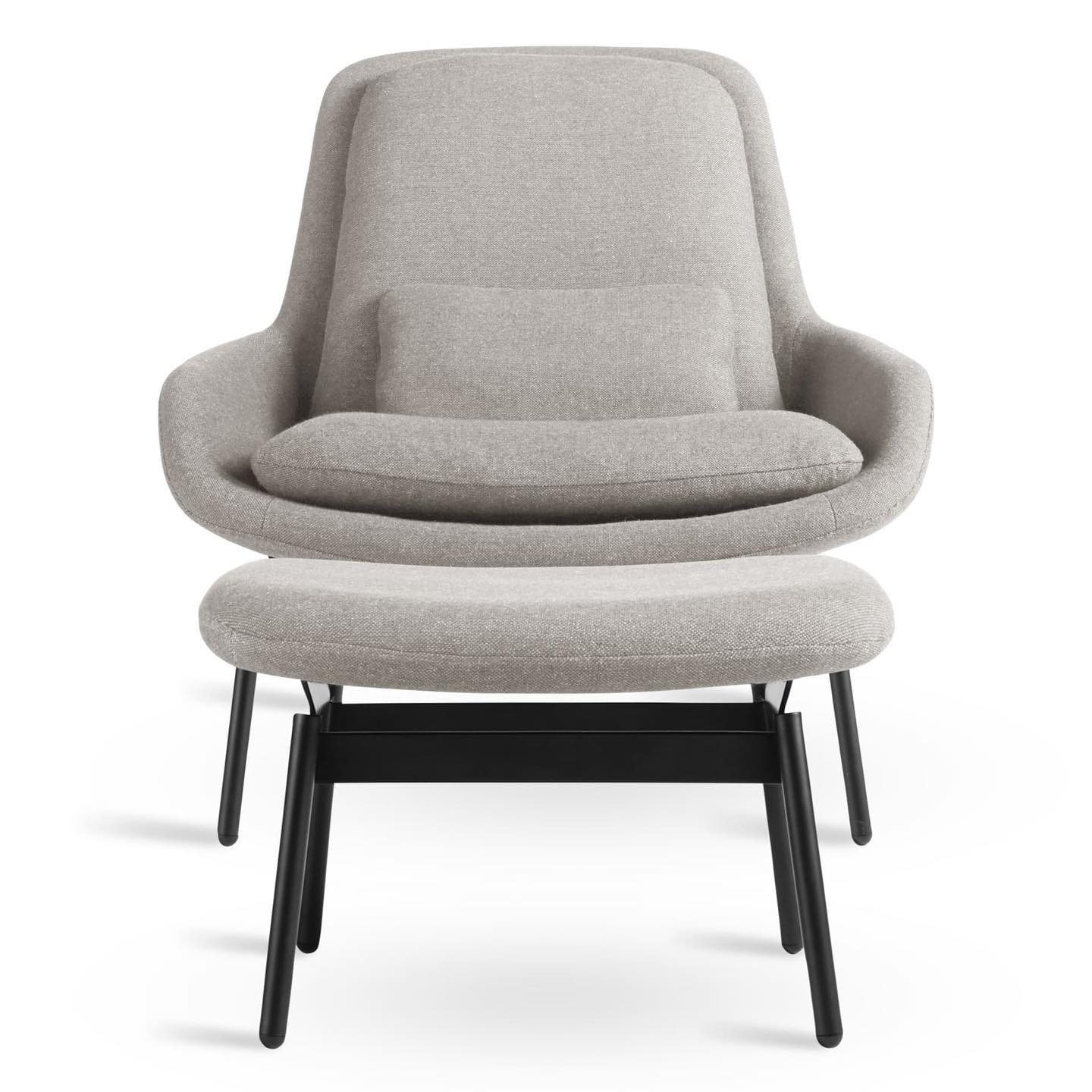 Field Lounge Chair