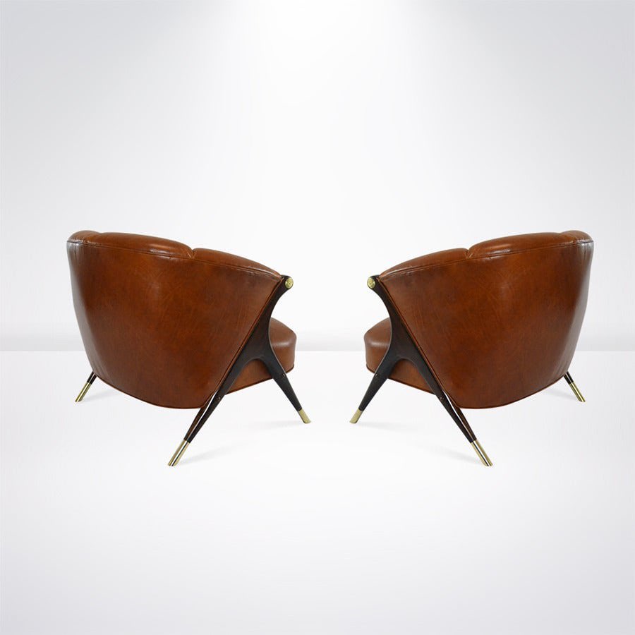 Karpen leather lounge chair