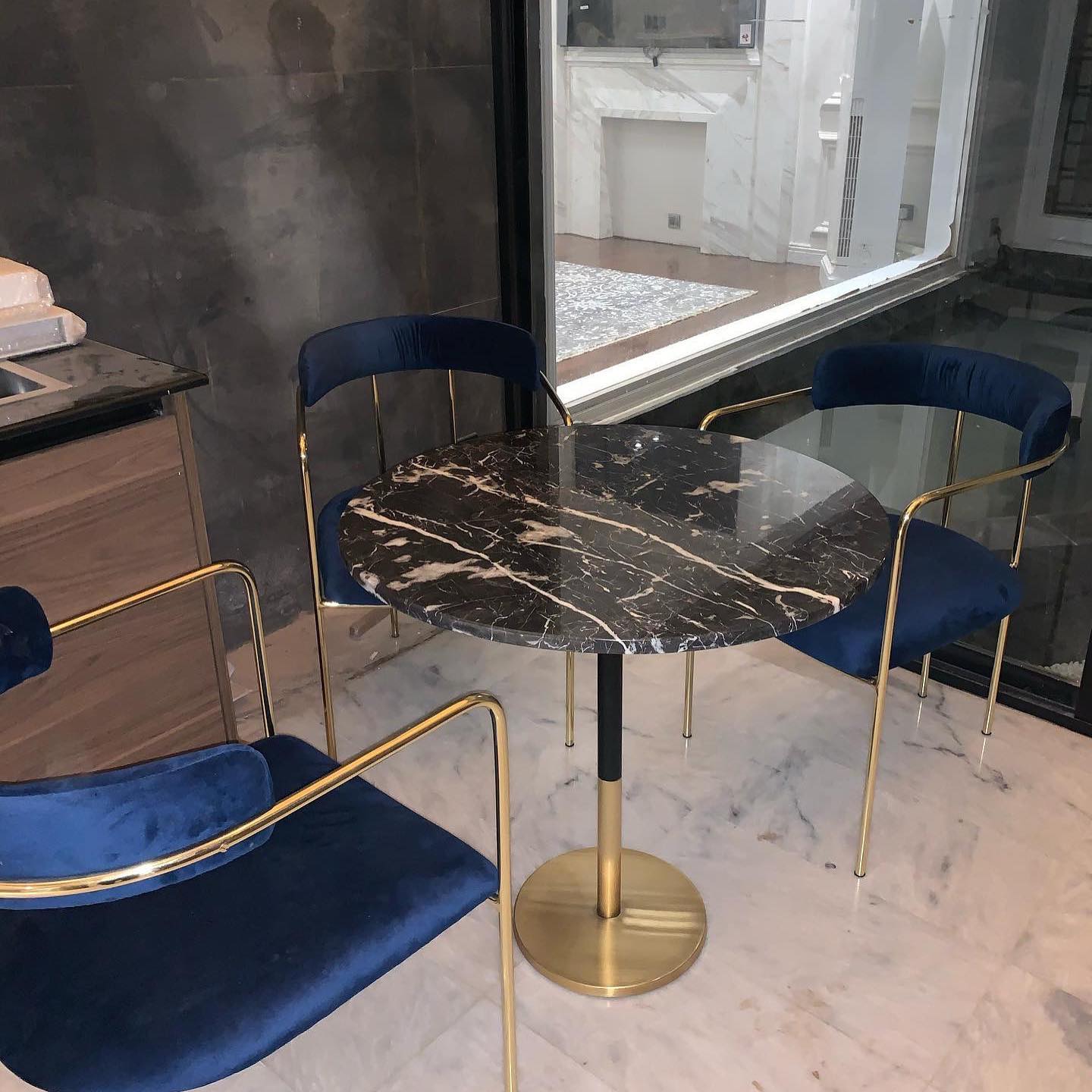 Detroit Round Bistro Marble Table