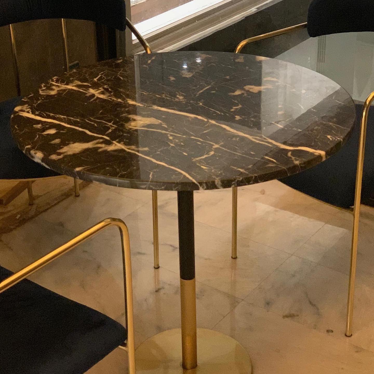 Detroit Round Bistro Marble Table