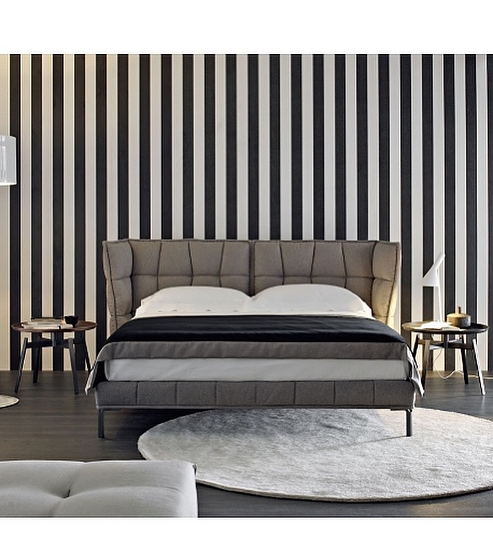 Husk Tufted Bed