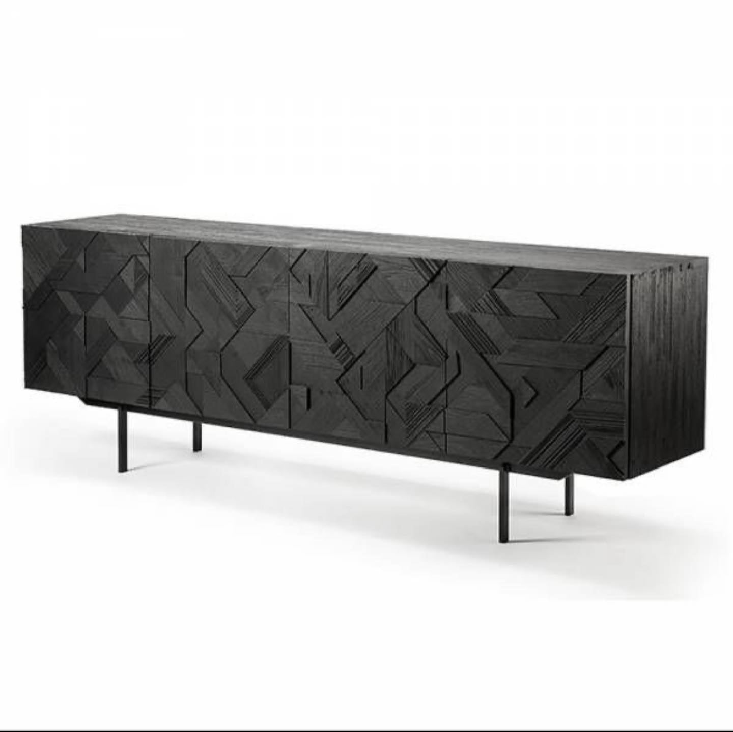 Charcoal Graphic Console